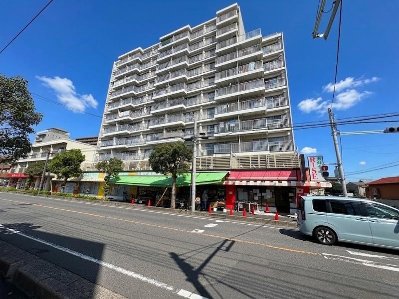 3LDK+S apartment in Kawaguchi, Saitama - Photo 1