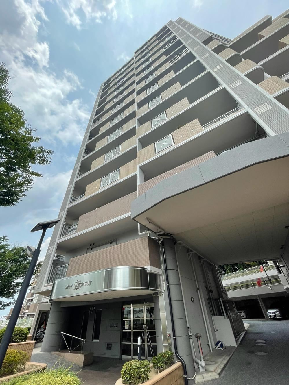 4LDK apartment in Yahatanishi Ward, Kitakyushu, Fukuoka - Photo 1