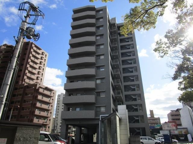 3LDK apartment in Asaminami Ward, Hiroshima - Photo 1