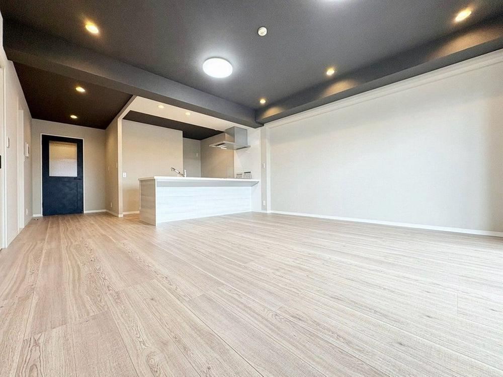3LDK apartment in Matsudo, Chiba - Photo 1