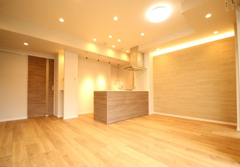 4LDK apartment in Koto Ward, Tokyo - Photo 1