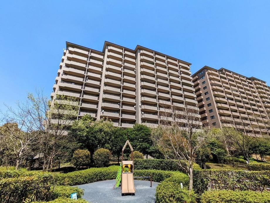3LDK apartment in Izumi Ward, Yokohama, Kanagawa - Photo 1