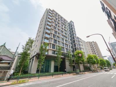 3LDK apartment in Shinjuku Ward, Tokyo - Photo 1