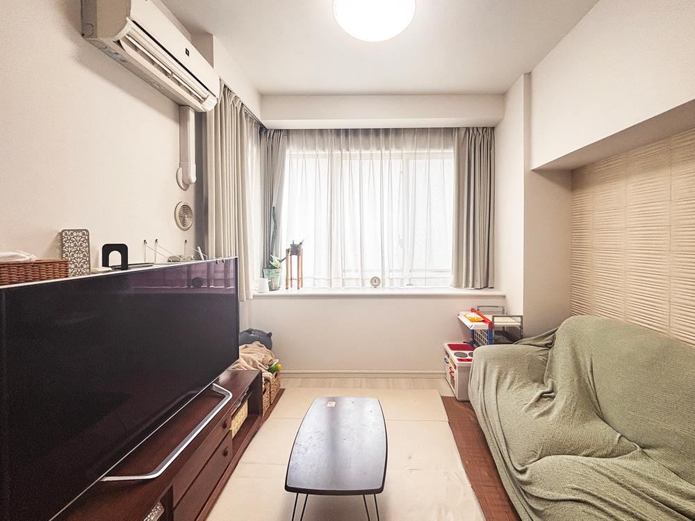 2LDK apartment in Shinagawa Ward, Tokyo - Photo 1