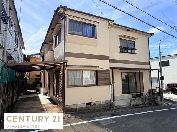 4LDK house in Aioi, Hyogo - Photo 1