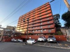 2LDK apartment in Matsuyama, Ehime - Photo 1