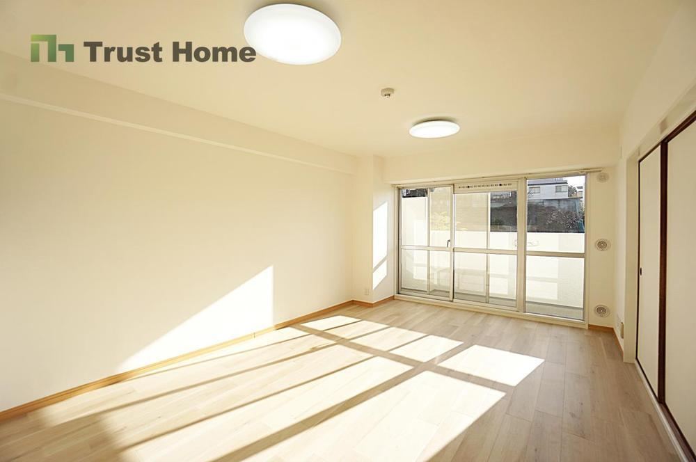4LDK apartment in Nishinomiya, Hyogo - Photo 1