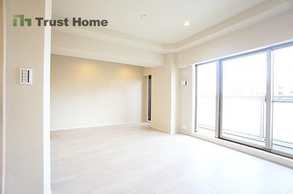 3LDK apartment in Nada Ward, Kobe, Hyogo - Photo 1