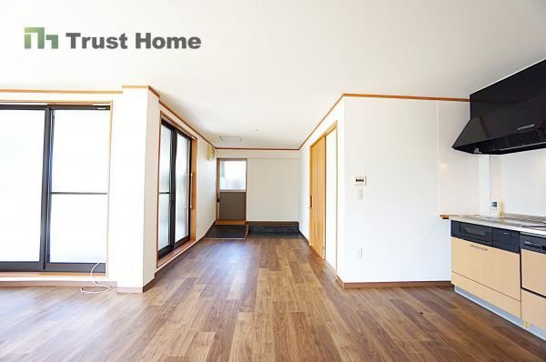 5LDK house in Tarumi Ward, Kobe, Hyogo - Photo 1