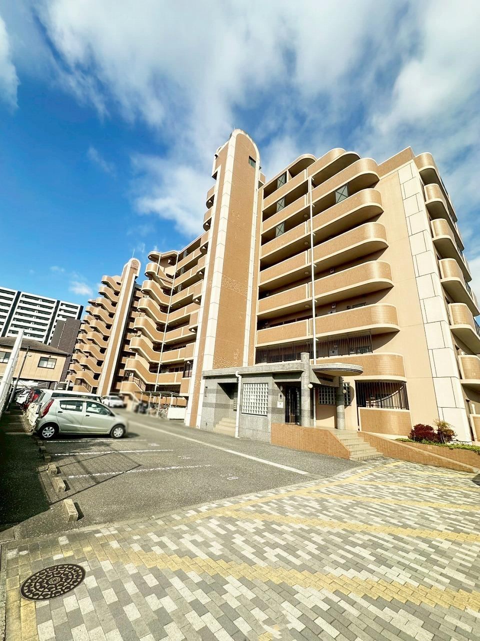 3LDK apartment in Kokuraminami Ward, Kitakyushu, Fukuoka - Photo 1