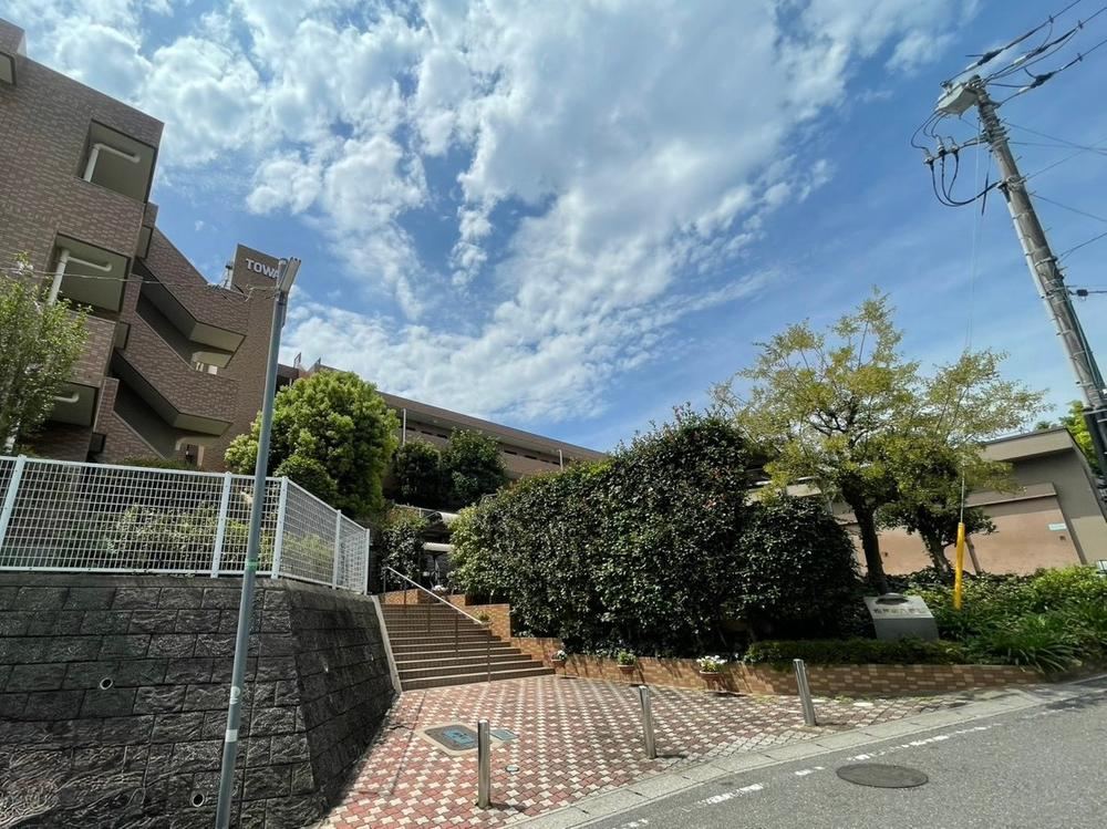 3LDK apartment in Matsudo, Chiba - Photo 1