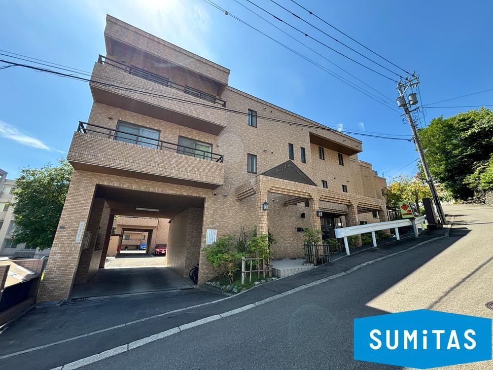 3LDK apartment in Chuo Ward, Sapporo, Hokkaido - Photo 1