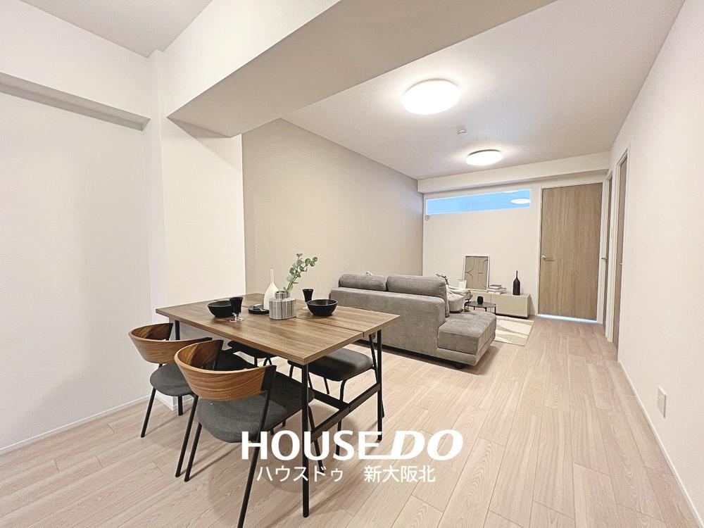 2LDK+S apartment in Yodogawa Ward, Osaka - Photo 1