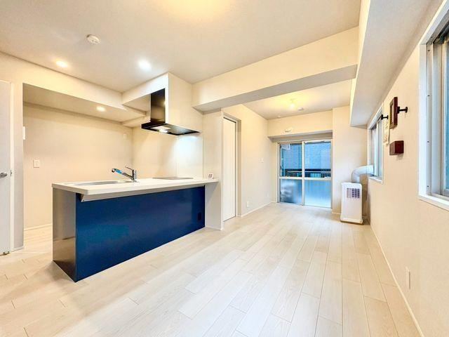 1LDK apartment in Shinagawa Ward, Tokyo - Photo 1