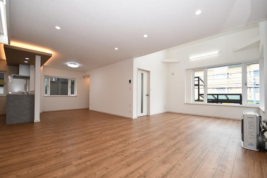 4LDK+2S house in Kita Ward, Sapporo, Hokkaido - Photo 1