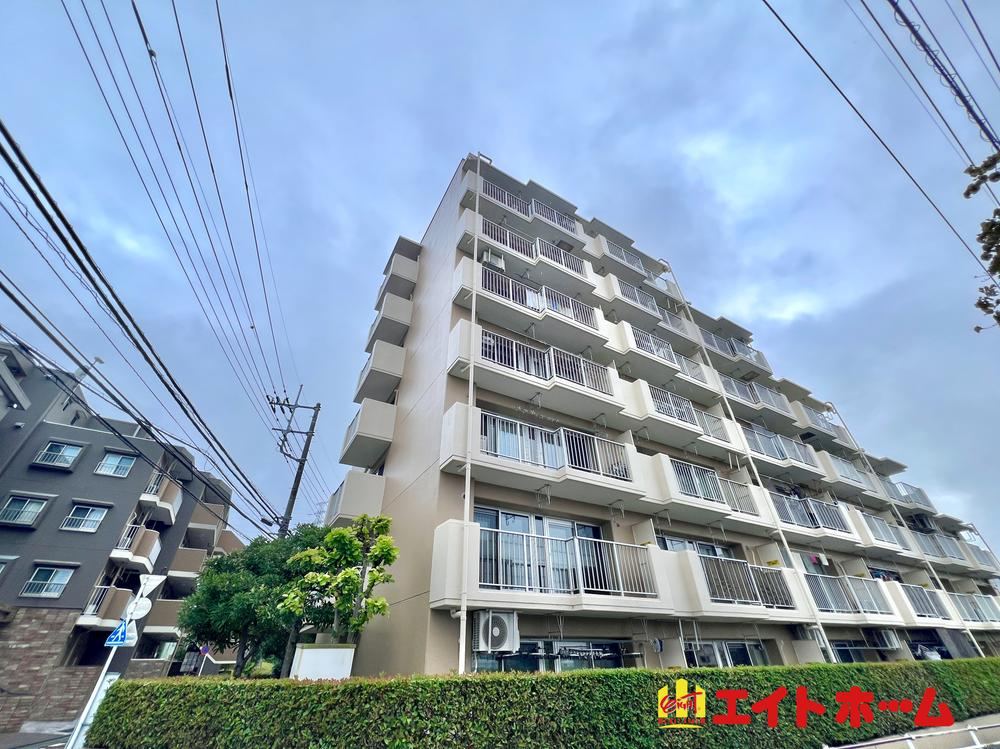 2LDK apartment in Tama, Tokyo - Photo 1