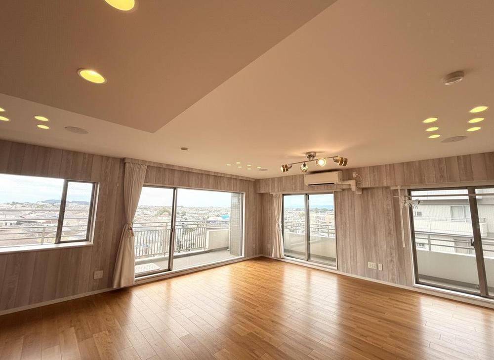 3LDK apartment in Fujisawa, Kanagawa - Photo 1