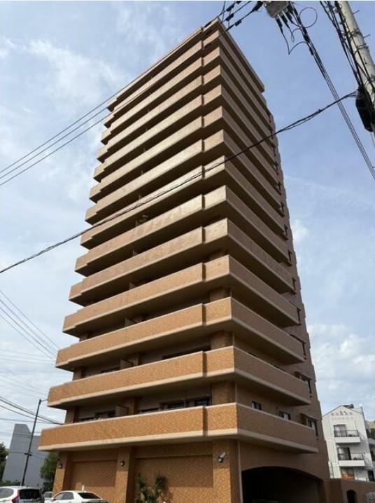 3LDK apartment in Takamatsu, Kagawa - Photo 1