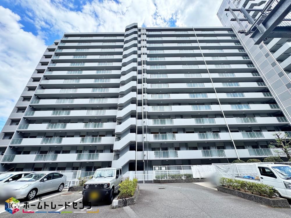 3LDK apartment in Nishi Ward, Hiroshima - Photo 1
