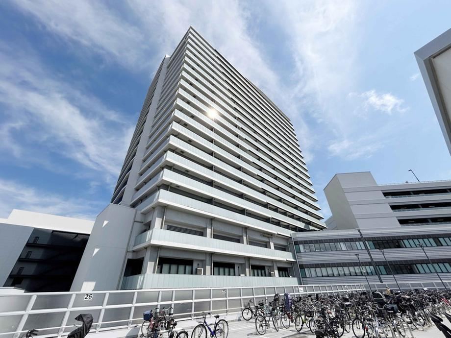 2LDK apartment in Sakae Ward, Yokohama, Kanagawa - Photo 1