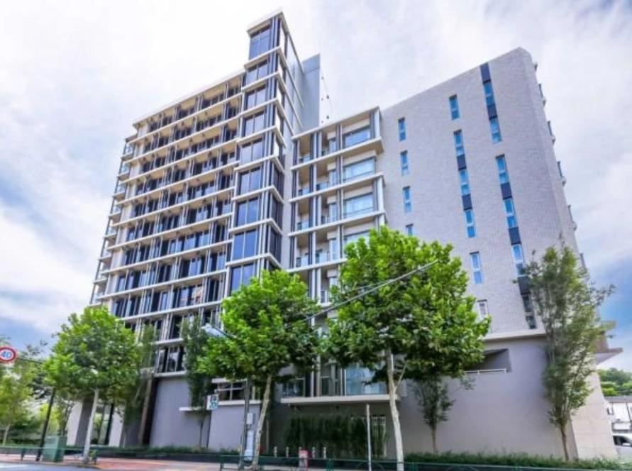 3LDK apartment in Shinjuku Ward, Tokyo - Photo 1