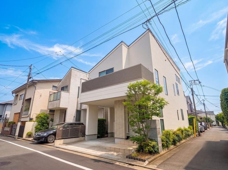 2LDK+S house in Ota Ward, Tokyo - Photo 1