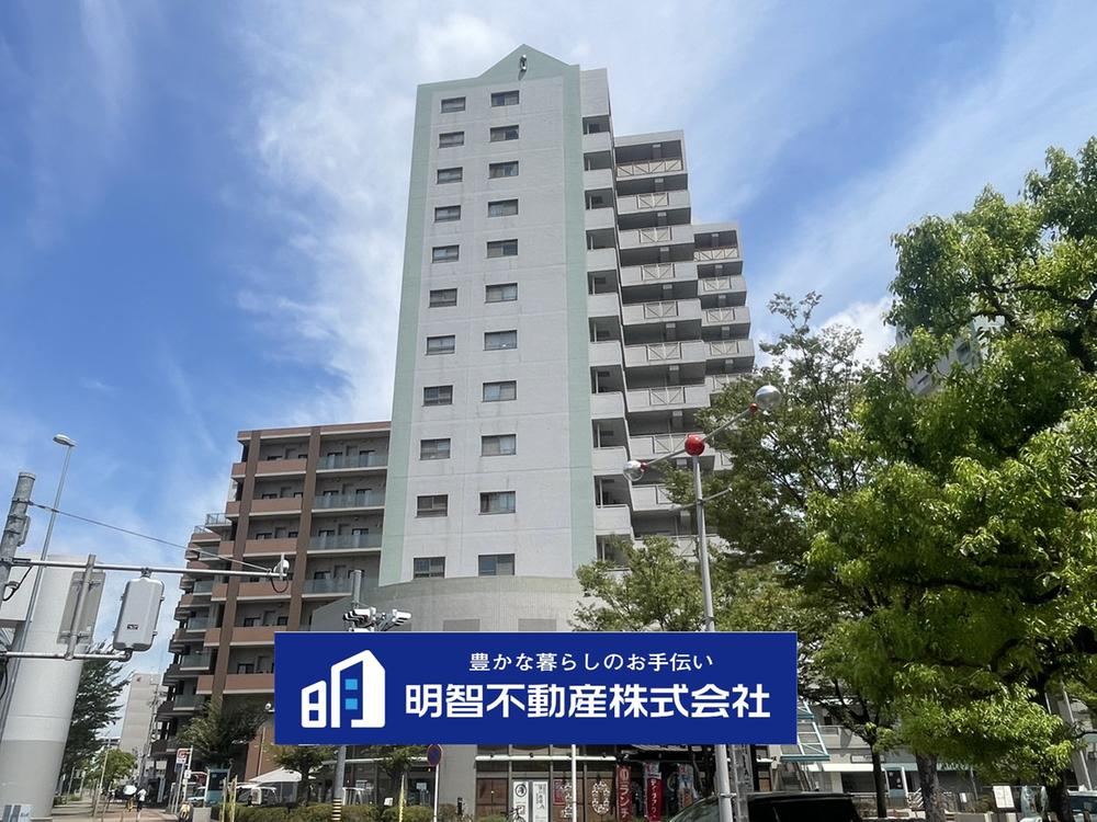 2LDK apartment in Atsuta Ward, Nagoya, Aichi - Photo 1