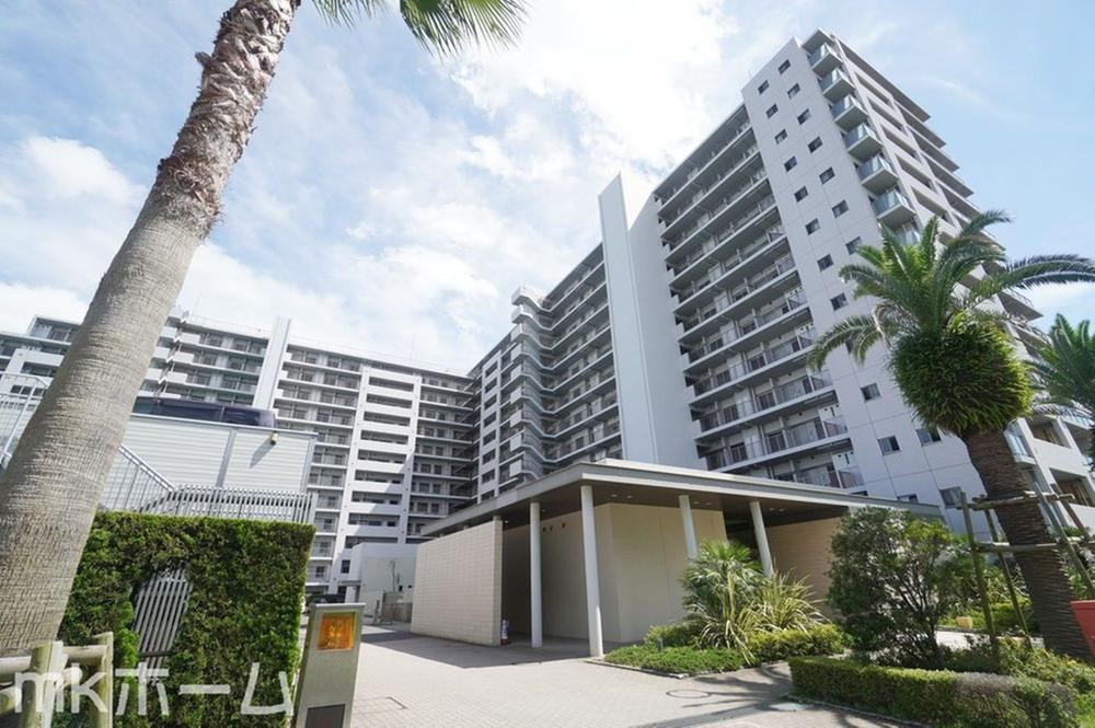 3LDK apartment in Mihama Ward, Chiba - Photo 1