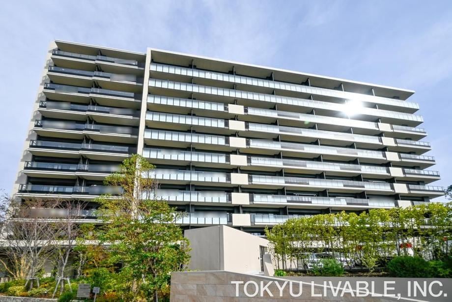 3LDK apartment in Fujisawa, Kanagawa - Photo 1