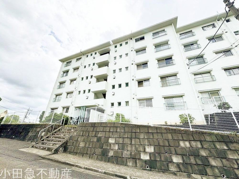 3LDK apartment in Machida, Tokyo - Photo 1