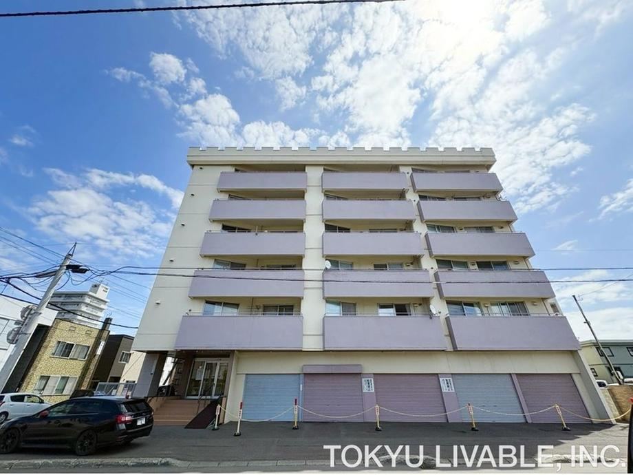 2LDK apartment in Toyohira Ward, Sapporo, Hokkaido - Photo 1