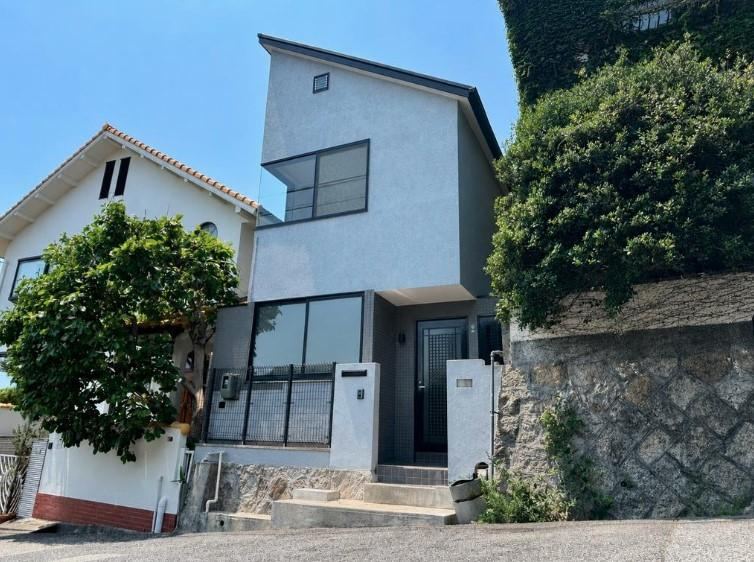 2LDK house in Nada Ward, Kobe, Hyogo - Photo 1