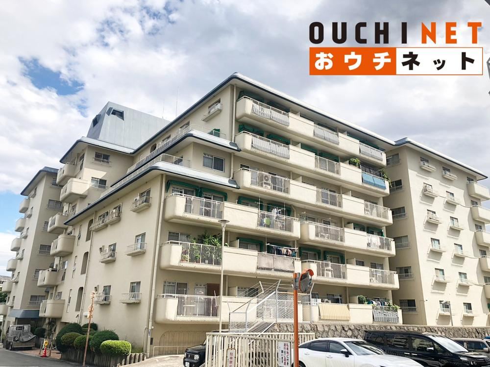 3LDK apartment in Toyonaka, Osaka - Photo 1