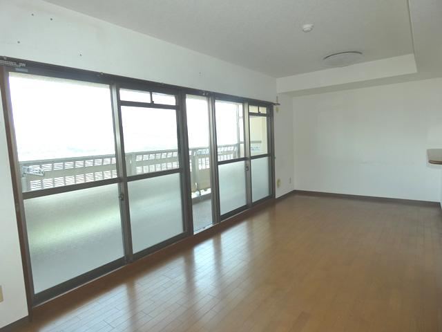 3LDK apartment in Higashi Ward, Hiroshima - Photo 1