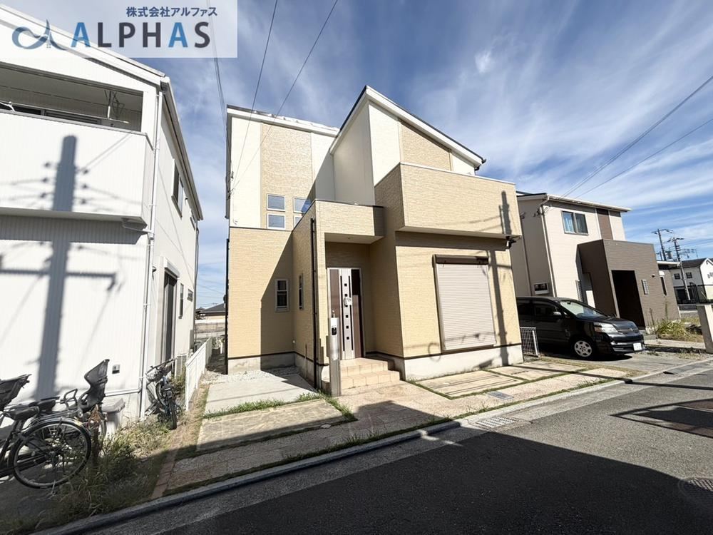 4LDK house in Kakogawa, Hyogo - Photo 1