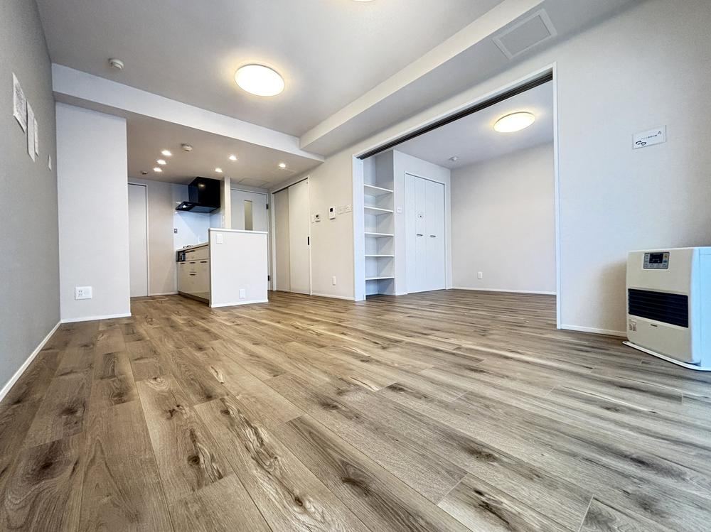3LDK apartment in Minami Ward, Sapporo, Hokkaido - Photo 1