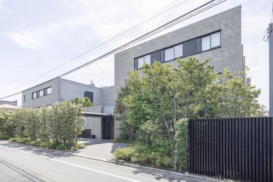 3LDK+S apartment in Setagaya Ward, Tokyo - Photo 1