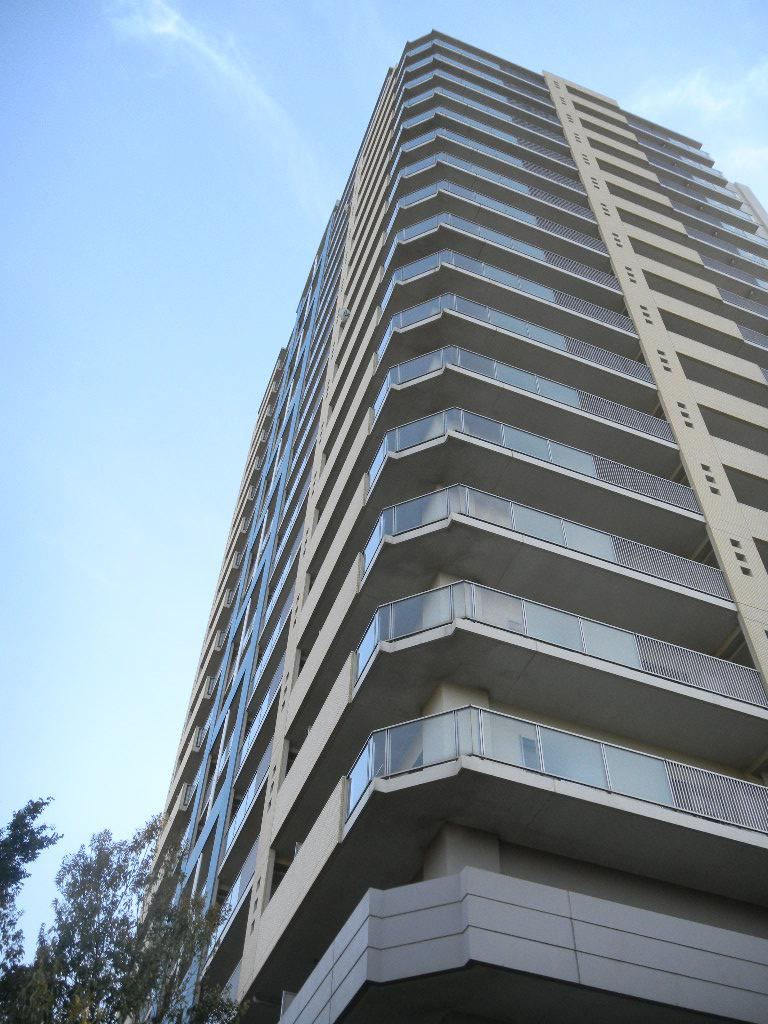 3LDK apartment in Inagi, Tokyo - Photo 1