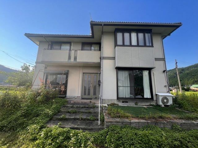 6LDK house in Sano, Tochigi - Photo 1
