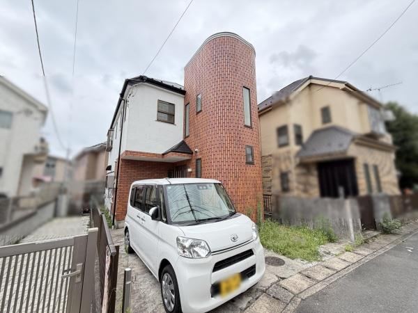 3LDK house in Fujisawa, Kanagawa - Photo 1