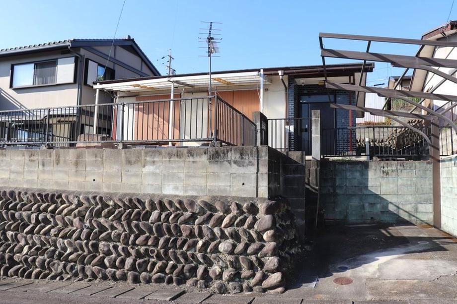 3DK house in Tajimi, Gifu - Photo 1