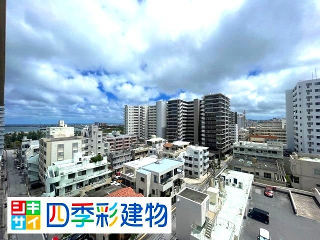 3LDK apartment in Naha, Okinawa - Photo 1