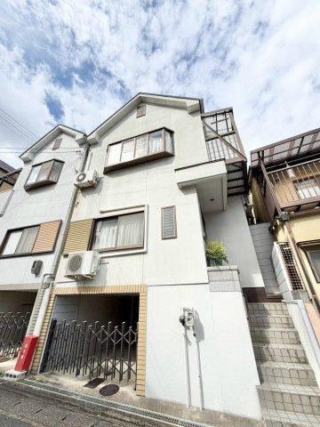 4DK house in Yamashina Ward, Kyoto - Photo 1
