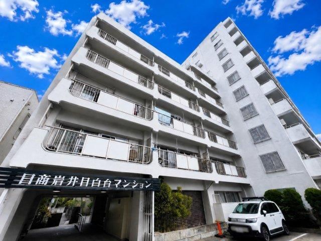 2LDK apartment in Toshima Ward, Tokyo - Photo 1