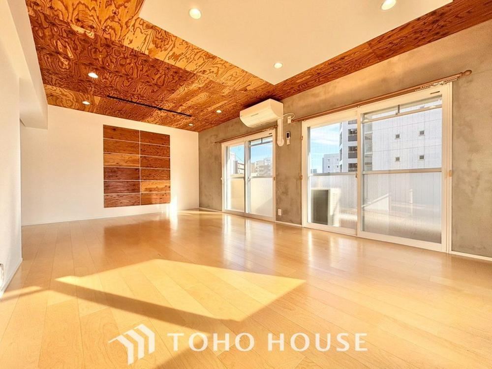 2LDK apartment in Naka Ward, Nagoya, Aichi - Photo 1