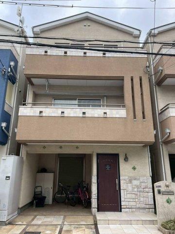 4LDK house in Tsurumi Ward, Osaka - Photo 1