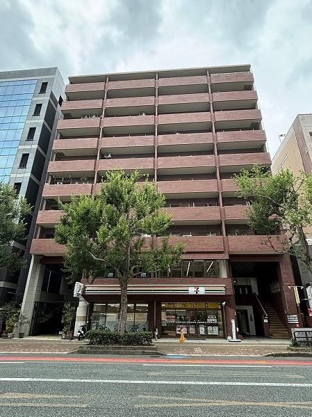 2LDK apartment in Chuo Ward, Fukuoka - Photo 1