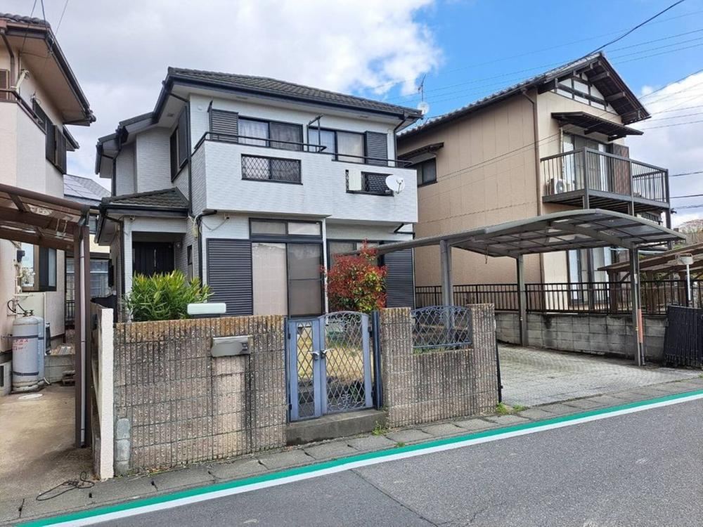 4LDK house in Ryugasaki, Ibaraki - Photo 1