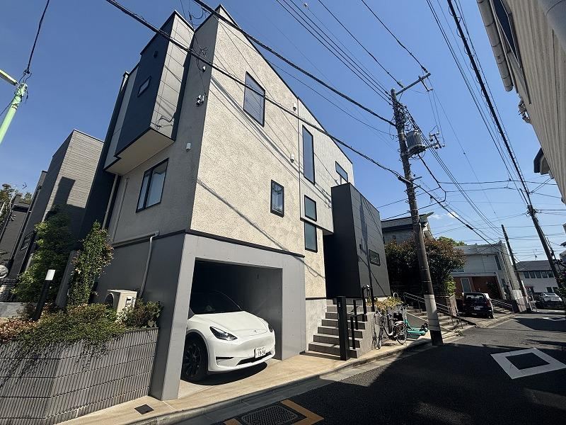 3LDK house in Setagaya Ward, Tokyo - Photo 1