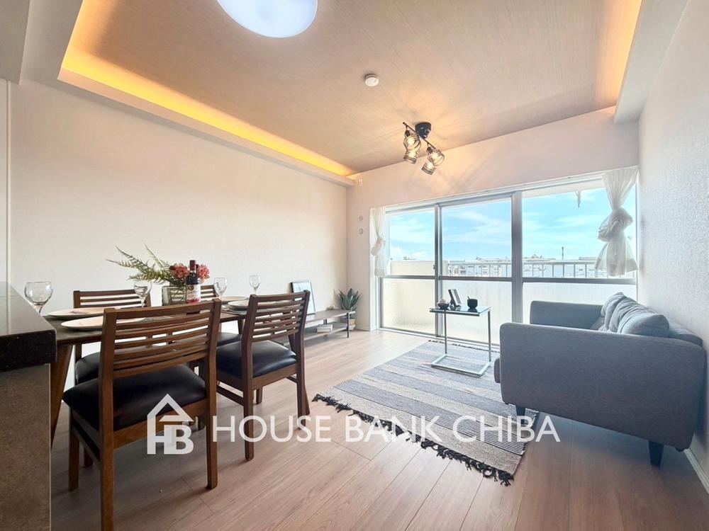 4LDK apartment in Funabashi, Chiba - Photo 1